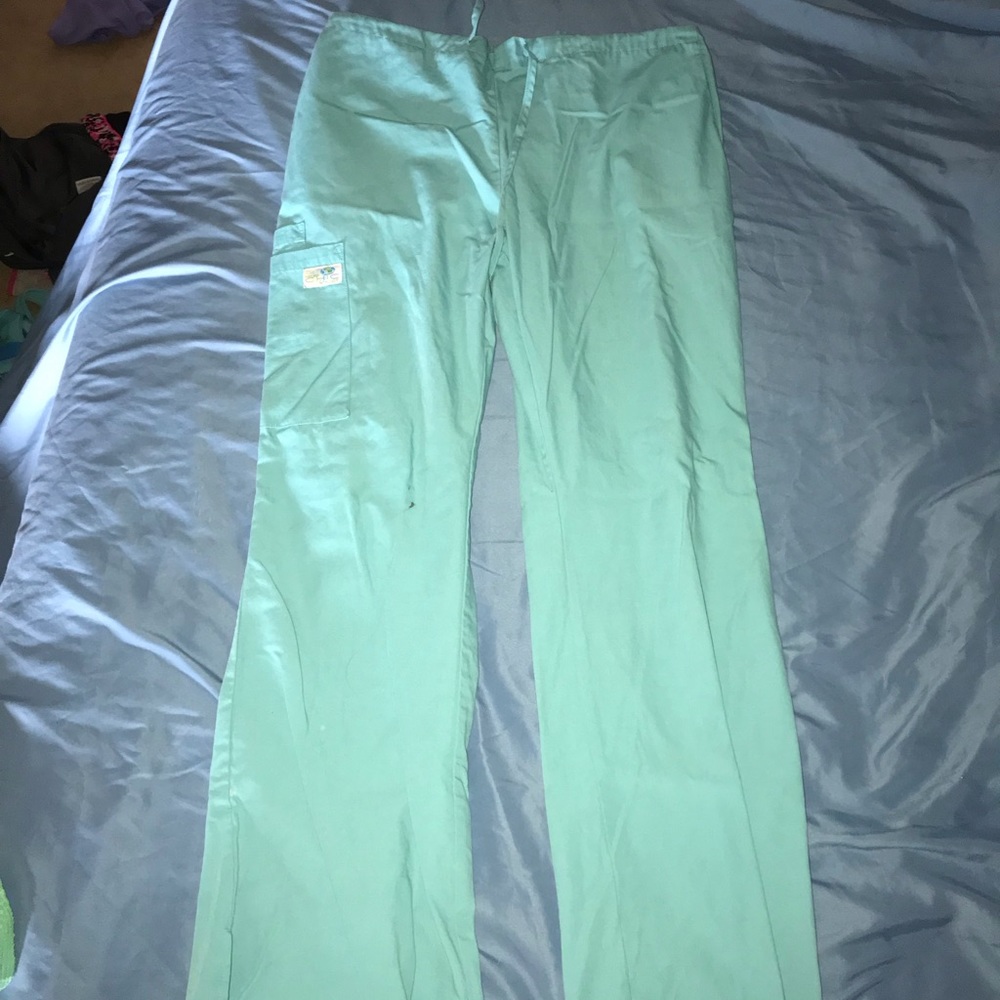 Scrub bottoms